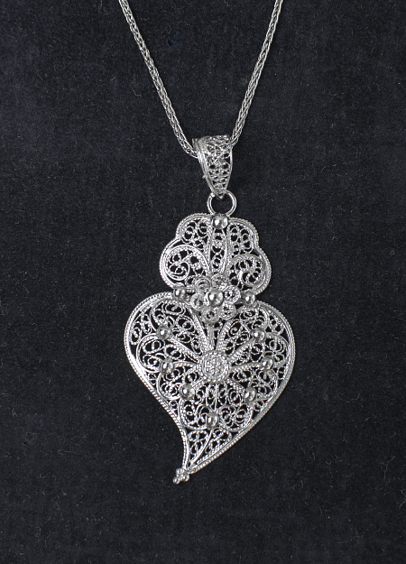 Viana Heart Necklace. Silver 7.8g